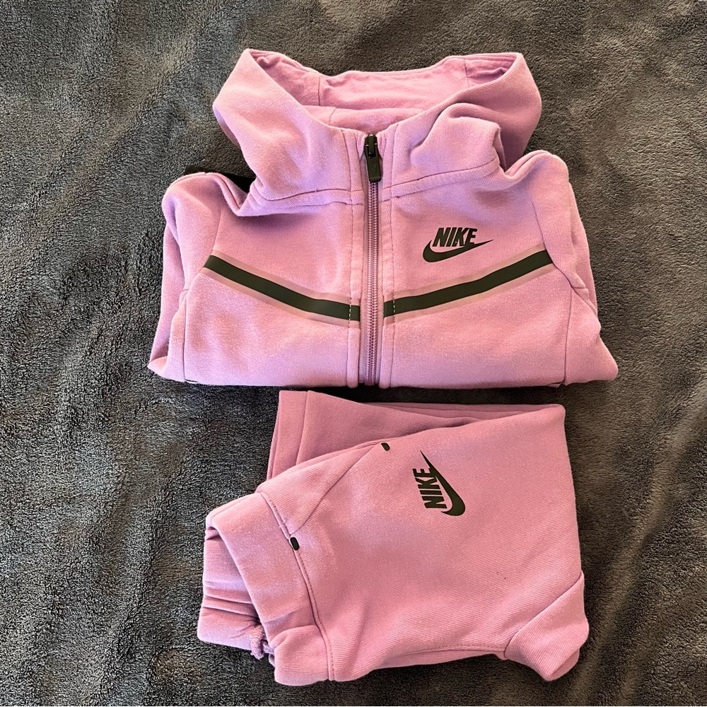 Nike Kids Purple Tracksuit - Size 18mos